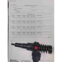 Форсунка топливная Volkswagen Passat B5 GP 2002 038130073F