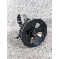 Насос гидроусилителя руля 2.0i , дефект уха крепления. Volvo 460 1992 26025012