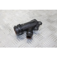 Фланец (тройник) системы охлаждения BMW 5 E60/E61 2005 2247744,11122247744