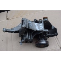 Кронштейн генератора Audi A4 B5 1998 028903143AF