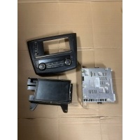 Renault kadjar навигация дисплей радио 281154215r 280342118r