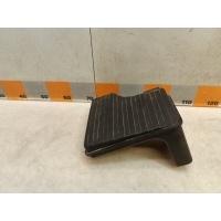 Резонатор воздушного фильтра Mitsubishi Chariot Grandis 3, N84W 1997 MR386117