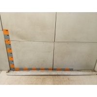 Накладка порога Mitsubishi Chariot Grandis 3, N84W 1997 MR349702