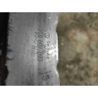 Усилитель бампера переднего Volkswagen Passat B6 2006 3C0807093