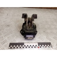 Подушка крепления двигателя Mitsubishi Pajero 3 2002 MR554231