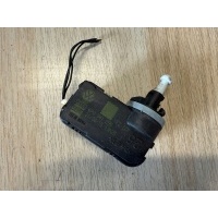 Seat volkswagen audi skoda моторчик регулирования лампы 6p0941295