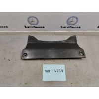 Пластик багажника передний Mercedes W207 Mercedes W207 E 2010> A2046904630