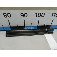 Уплотнитель капота VAG A6 [C5] (1997 - 2004) 4B0823725B