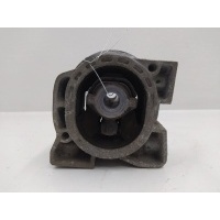 Подушка крепления двигателя Mercedes A W169 2011 A1692401018