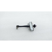 Ограничитель двери Toyota Camry 70 2021 6863033112