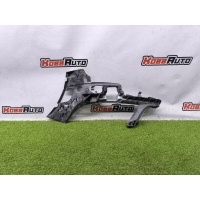 Кронштейн бампера Mercedes-Benz C-Class W204 A2048850765