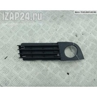 Решетка (заглушка) в бампер Перед. Лев. Audi A6 C5 (1997-2005) 2002 4B0807682AA