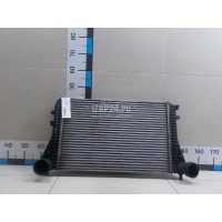 Интеркулер VAG Caddy III (2004 - 2015) 3C0145805R