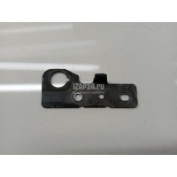 Направляющая капота Renault Kangoo (2003 - 2008) 8200153188