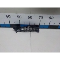 Кронштейн ручки Mercedes Benz W203 (2000 - 2006) 2037600234
