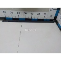 Накладка стекла переднего левого Mercedes Benz W203 (2000 - 2006) 2036901580