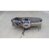 Щиток приборов (приборная панель) Mercedes ML W166 2014 A1669003908,A1669003908,A1669006910,A1669008504