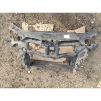 Передняя панель крепления облицовки (телевизор) Volkswagen Passat B6 2007