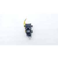 Кнопка стояночного тормоза Toyota Camry 70 2021 8439033050