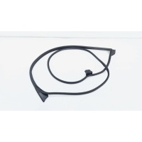 Уплотнитель двери Toyota Camry 70 2021 6786133120, 67861-33120