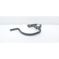 Петля двери багажника Toyota Camry 70 2021 6452033071, 64520-06100, 64520-33070