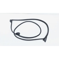 Уплотнитель двери Toyota Camry 70 2021 6786233120