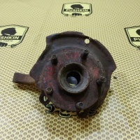 Кулак поворотный цапфа Nissan Maxima A33 2005 40015-5Y700