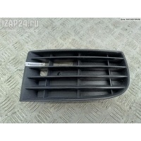 Решетка (заглушка) в бампер Перед. Volkswagen Golf-5 2004 1K0853666
