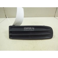 Решетка в бампер правая Toyota Avensis I (1997 - 2003) 5311205040