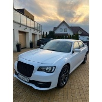 Chrysler 300s 4x4 beats 3.6 v6
