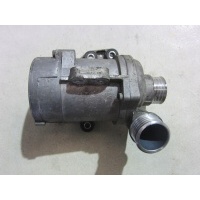 Bmw x3 f25 f10 n52b30 3.0 насос радиатора 11518635092