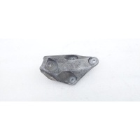 Кронштейн двигателя Toyota Camry 70 2021 1231124010