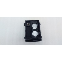 Подстаканник Land Rover Evoque L538 2012 LR028437, BJ32045H62DD, LR025604, AX23F048196AB