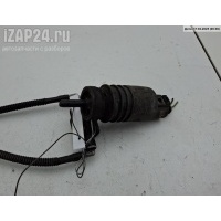 Насос (моторчик) омывателя стекла Volkswagen Passat B5+ (GP) 2004