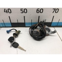 Замок зажигания Mitsubishi Pajero/Montero Sport (K9) (1997 - 2008) MR390395
