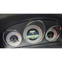 Спидометр часы мерседес glk a2049006213