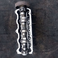 Головка блока цилиндров Skoda Fabia 1 1999 038103373E