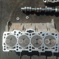 Головка блока цилиндров Volkswagen Polo 4 2005 038103373R