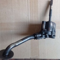 Насос масляный Volkswagen Passat B5 2000 058115153