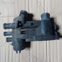 Корпус термостата Volkswagen Lupo 2000 032121111BA