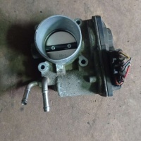 Дроссельная заслонка Toyota Auris 1 2009 22030-47010