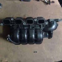 Коллектор впускной Toyota Corolla E150 2009 1712047010