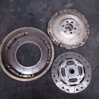 Комплект сцепления Volkswagen Bora 2002 036141025,027105273D,06A141031
