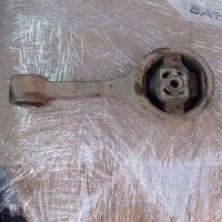 Подушка крепления кпп Seat Cordoba 2 2004