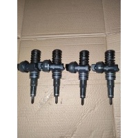 Форсунка Seat Ibiza 3 2005 038130073AL
