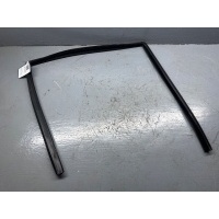 Направляющая стекла Mercedes E W211 2007 A2117300478