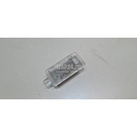 Плафон салонный Toyota RX 300/330/350/400h (2003 - 2009) 8125048010