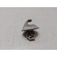 Крючок солнцезащитного козырька VAZ Clio II/Symbol (1998 - 2008) 8200449006