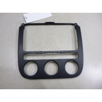 Рамка магнитолы VAG Golf V (2003 - 2009) 1K0858069J1QB