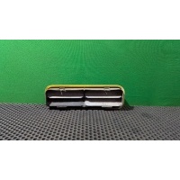 Решетка вентиляции кузова Mercedes E W212 2012 A2128300142